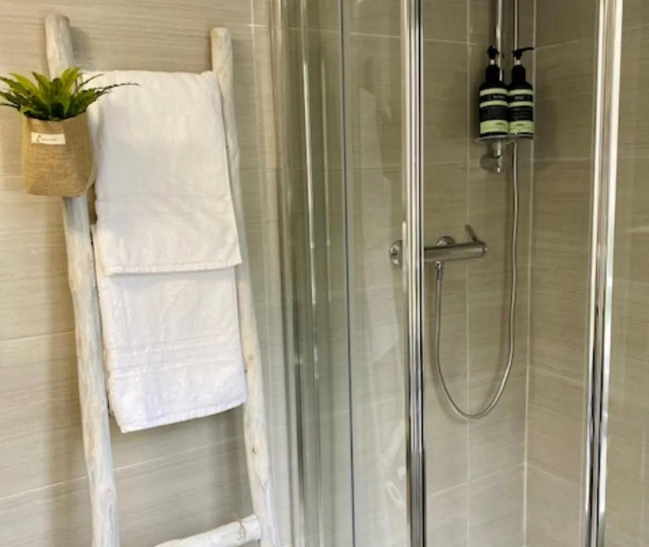 Milan Cozy Apartment Gambara - Sansiro
